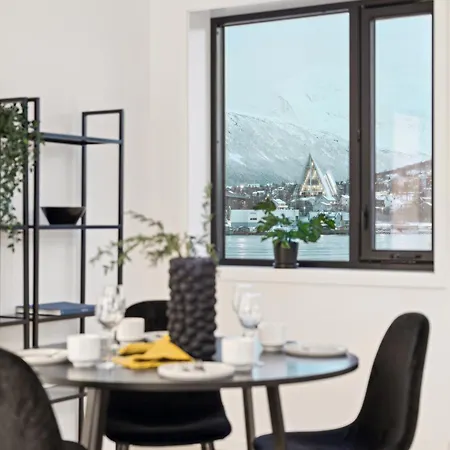 Totalapartments Vervet Gjoa Tromso Exterior photo