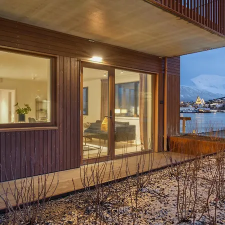 Totalapartments Vervet Gjoa Tromso Exterior photo